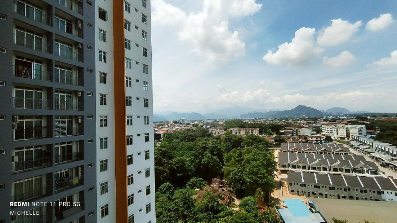 Spaces 3Bed Room New Condo @ Kg Paloh Ipoh Dış mekan fotoğraf