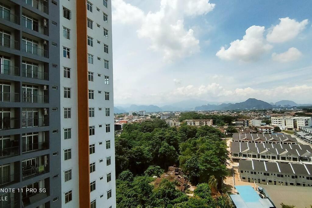 Spaces 3Bed Room New Condo @ Kg Paloh Ipoh Dış mekan fotoğraf